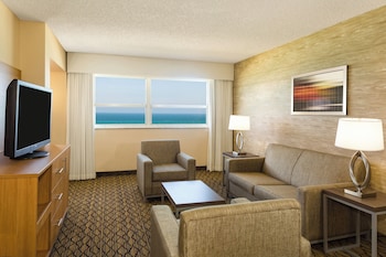 Suite, 1 King Bed, Ocean View