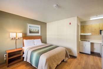 Studio, 1 Queen Bed, Non Smoking