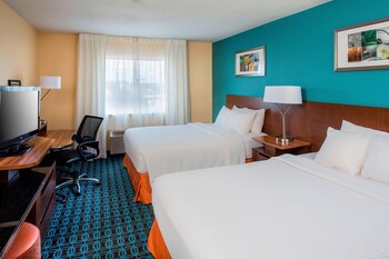Room, 2 Queen Beds (Hearing Accessible)