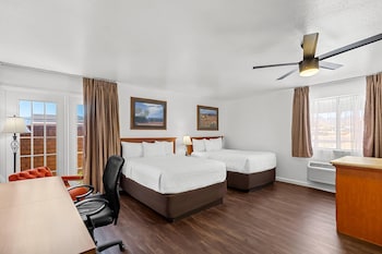 Standard Room, 2 Double Beds, Non Smoking