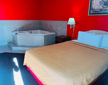 King Bed Non-Smoking with Jetted Tub