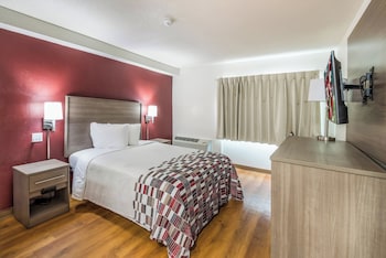 Standard Room, 1 Queen Bed, Smoking