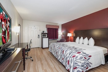 Deluxe Room, 1 King Bed, Accessible, Non Smoking