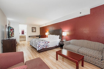 Standard Suite, 1 King Bed, Non Smoking