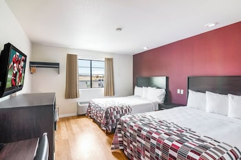 Deluxe Room, 2 Queen Beds, Accessible, Non Smoking