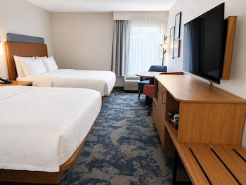 Room, 2 Queen Beds, Non Smoking