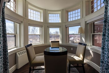 Presidential Suite, 1 Queen Bed with Sofa bed