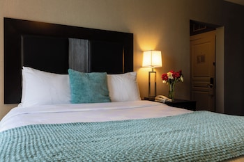 Superior Room, 1 Queen Bed