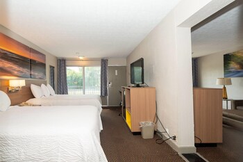 Deluxe Studio Suite, 2 Double Beds, Non Smoking