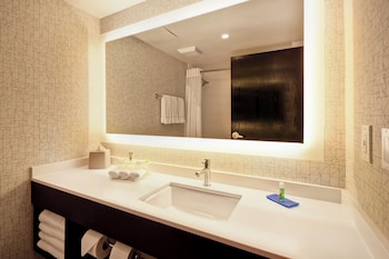Suite, 2 Queen Beds, Park View