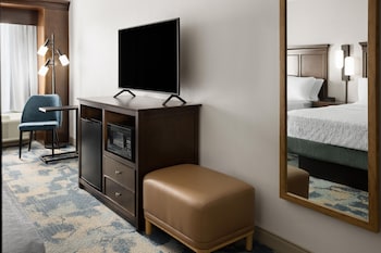 Standard Room, 2 Queen Beds, Microwave