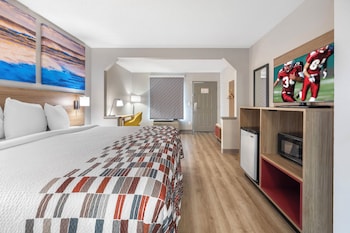 Deluxe Room, 1 King Bed, Non Smoking