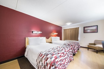 Standard Room, 2 Double Beds (Smoke Free)