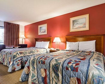 Room, 2 Queen Beds, Non Smoking