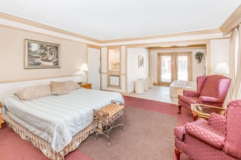 Suite, 1 King Bed