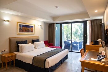 Superior Room, 1 King Bed
