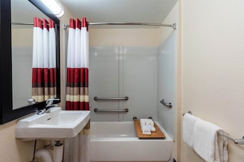 Superior Room, 1 King Bed, Accessible (Smoke Free)