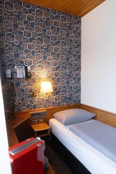 Economy Room, 1 Twin Bed
