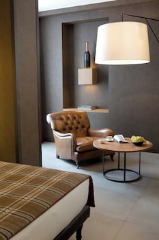 Urban Junior Suite