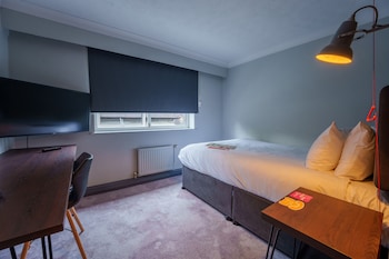 Accessible Double, 1 Double Bed