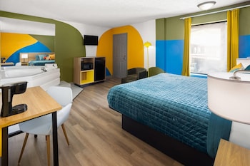 Deluxe Room, 1 King Bed, Non Smoking