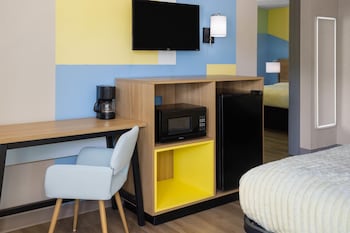 Suite, Multiple Beds, Non Smoking
