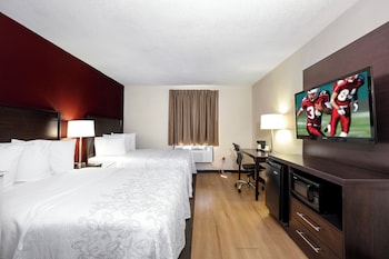 Superior Room, 1 King Bed, Accessible (Smoke Free)