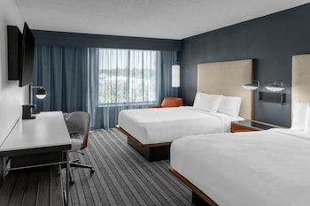 Room, 2 Queen Beds, Hearing Accessible, Balcony