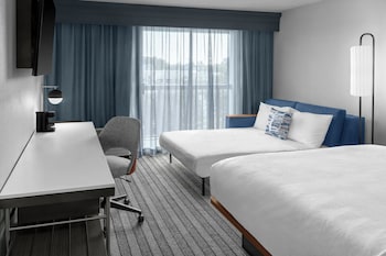 Room, 1 King Bed with Sofa bed, Balcony