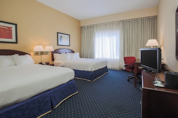Room, 2 Queen Beds, Balcony