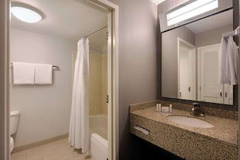 Suite, 1 Bedroom, Hearing Accessible (Accessible Bathtub)