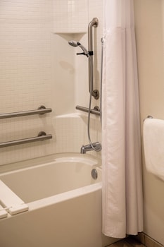 Studio Suite, 1 Queen Bed, Accessible