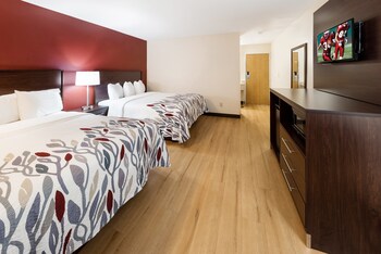 Deluxe Room, 2 Queen Beds, Non Smoking
