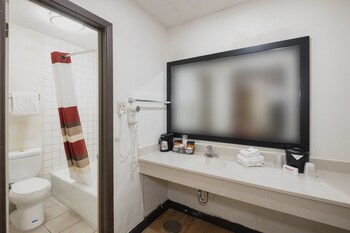 Deluxe Room, 2 Double Beds, Smoking