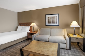 Suite, 1 Queen Bed, Non Smoking (with Sofabed)