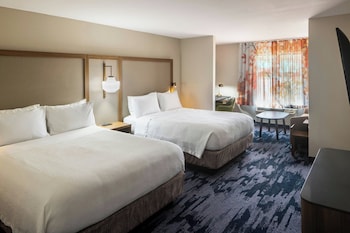 Suite, Multiple Beds