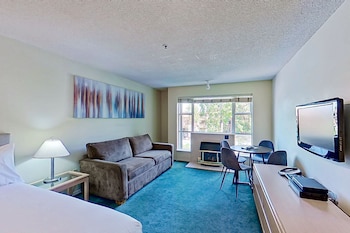 Glacier Lodge 223