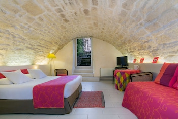 Executive Room, 1 King Bed, Non Smoking, Garden View