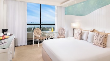 Grand Sunset View