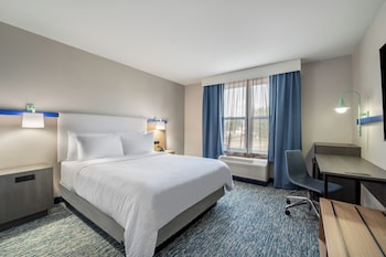 Standard Room, 1 King Bed