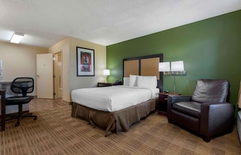 Studio, 1 Queen Bed, Non Smoking