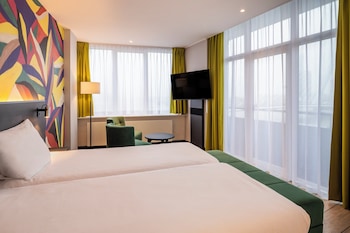 Superior Room, River View