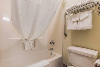 Room, 2 Queen Beds, Non Smoking