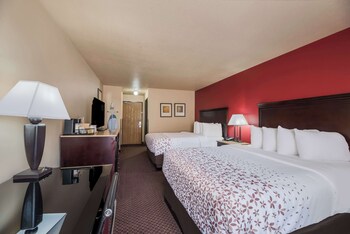 Standard Room, 2 Queen Beds, Non Smoking, Refrigerator & Microwave