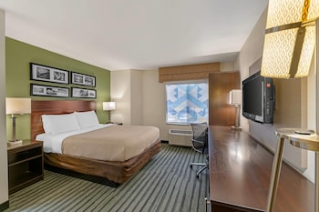 Standard Room, 1 Queen Bed, Non Smoking