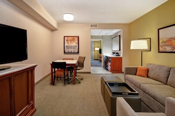Suite, Multiple Beds, Microwave, Corner