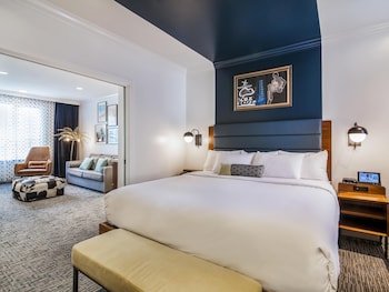 Suite, 1 Bedroom, City View