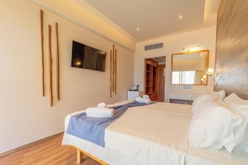 Partial Sea View Room