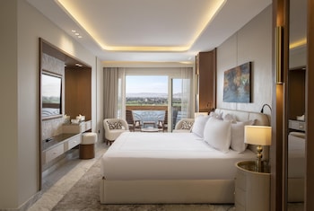 Elite Signature Suite