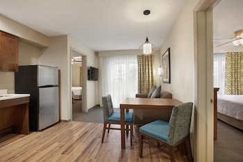 Room, Multiple Beds, Accessible, Courtyard View